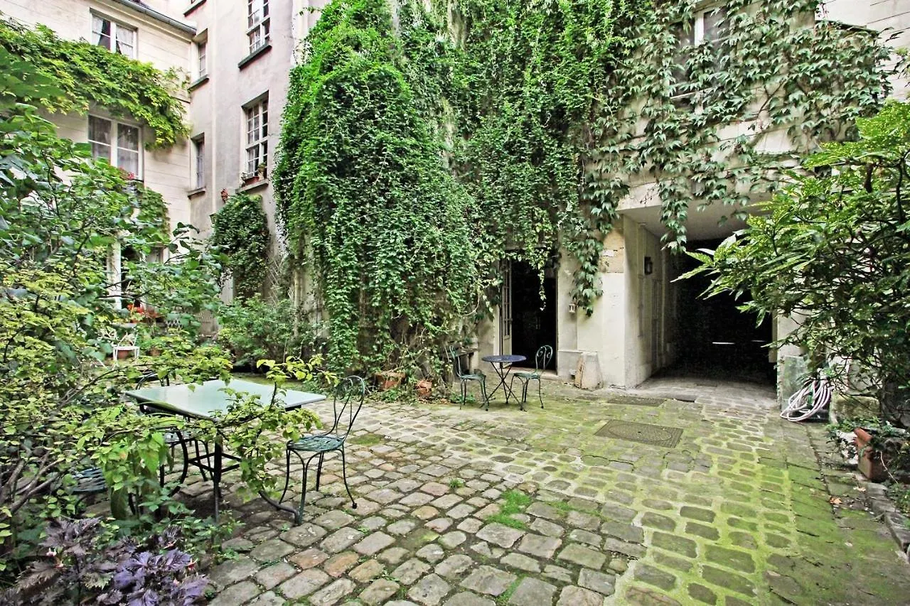 Apartamento Loft Avec Terrasse Au Coeur Du Marais París Francia