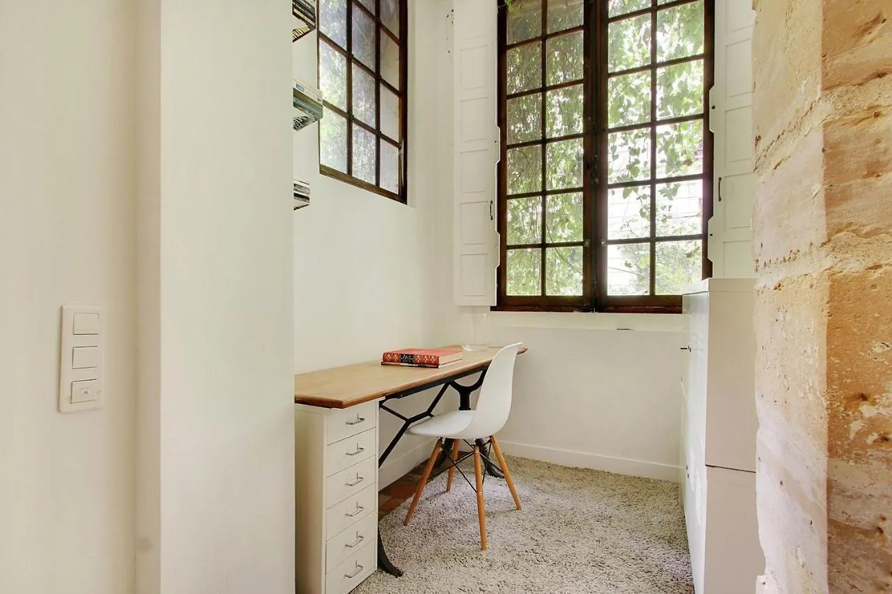 Loft Avec Terrasse Au Coeur Du Marais Διαμέρισμα Παρίσι 0*,